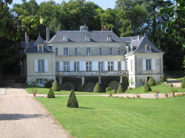 Chambres D'Hotes Le Chateau De La Plante Thuré Eksteriør billede